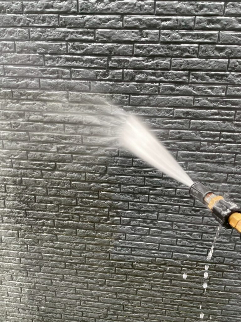 外壁洗浄作業