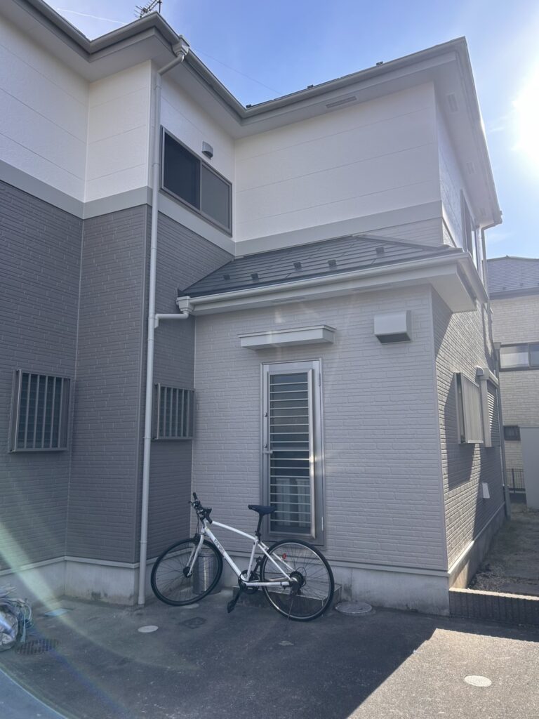 お客様のご希望で塗り分けさせていただきました