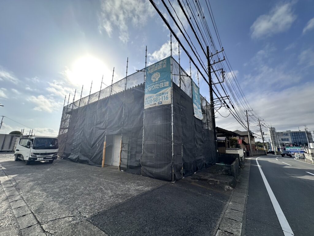 成田市W様　足場組みました！