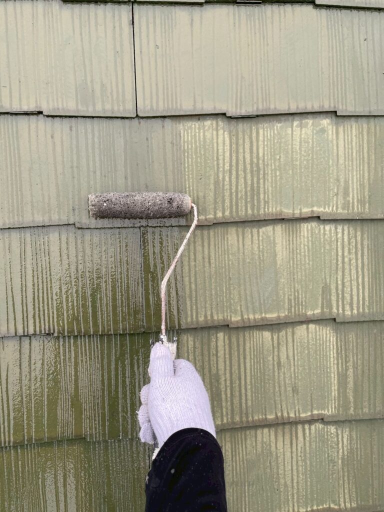屋根下塗り
